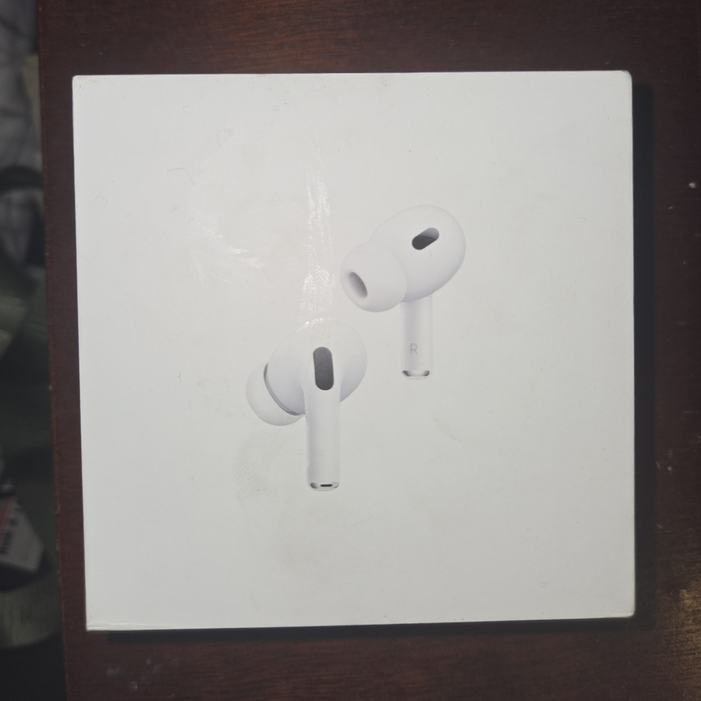 Apple AirPods Pro 2nd Gen - Picture 7 of 7